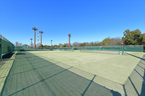 Higashiyama Park Tennis Center