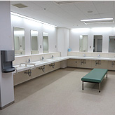 CHANGING ROOM / SHOWER ROOM (NORTH)