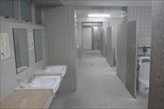 MEN'S TOILETS
